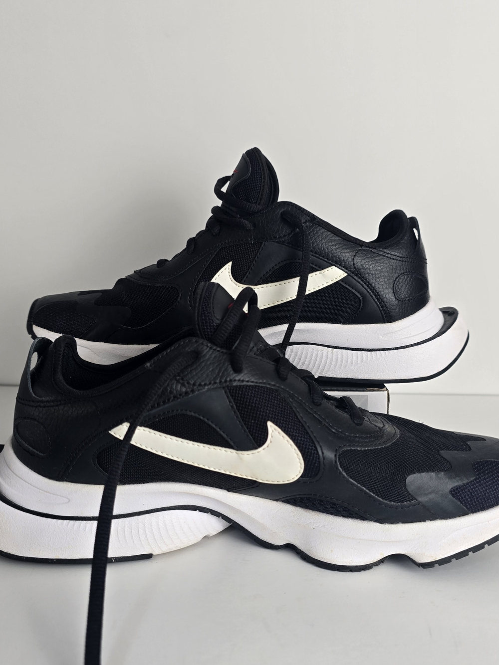 Nike AIR ZOOM DIVISION BLACK WHITE SZ 9